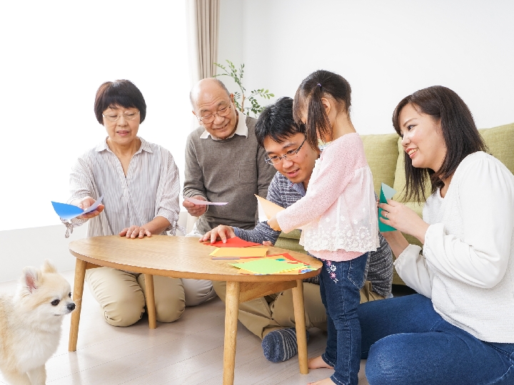 相続人とは誰のこと？遺産は誰が受け取れる？範囲と順位を詳しく解説 | 相続会議