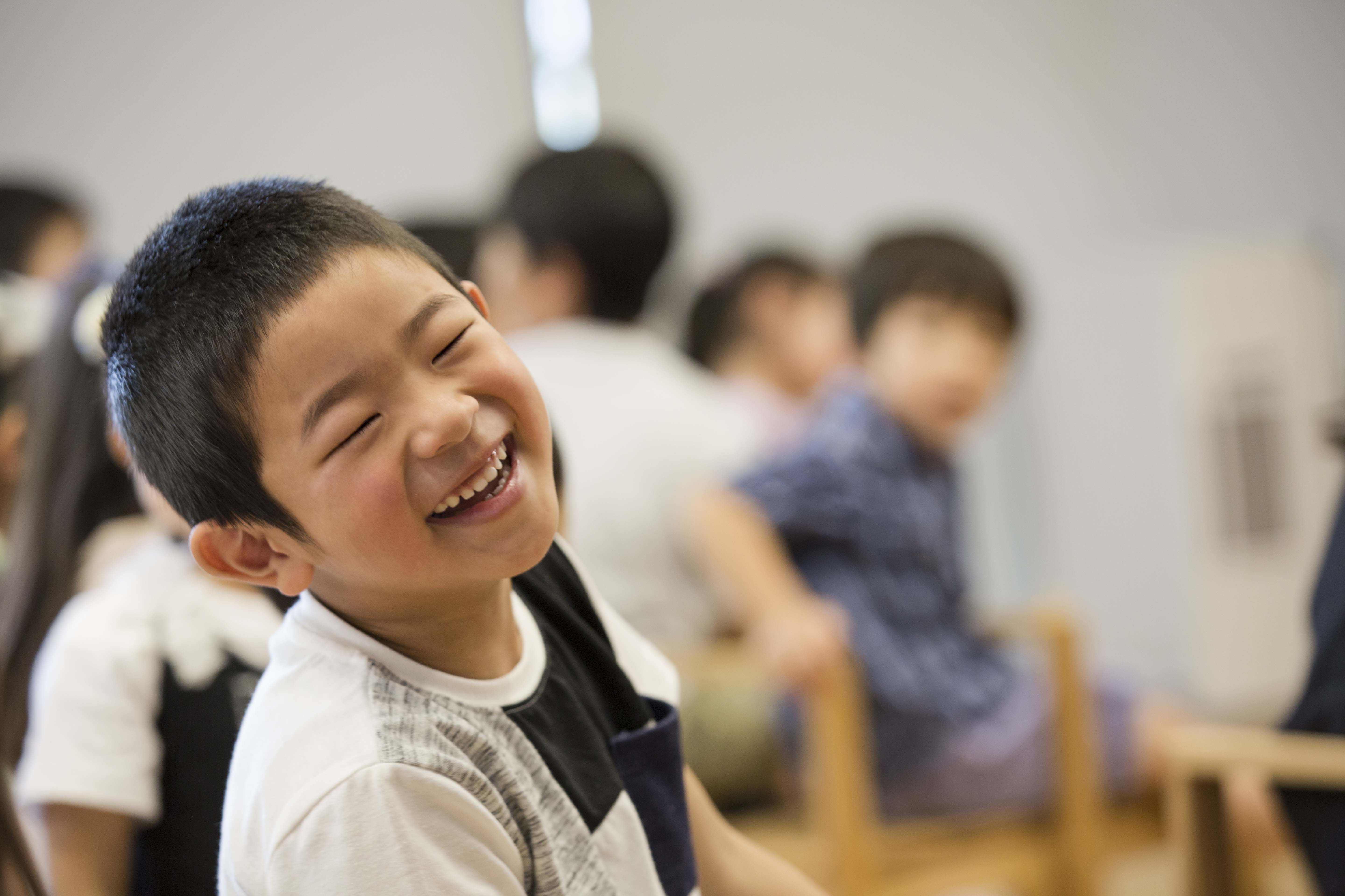 亲子で大笑いするかけがえのない时间を 訳者大友