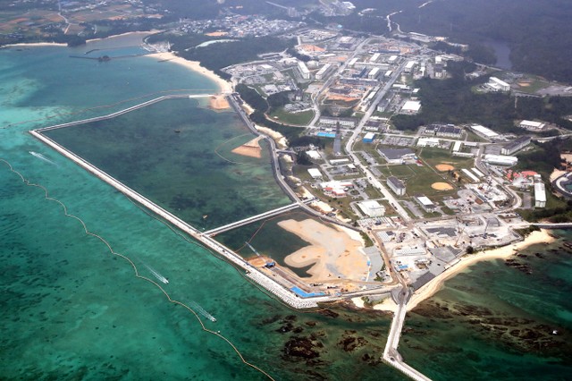 冲绳回归47年 经济看好 美军设施集中情况仍未改变(视频)