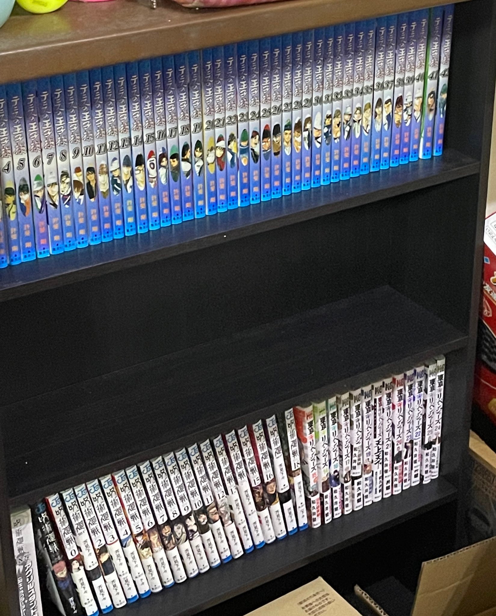 漫画 テニプリ 布教のため 本棚付き の気遣いに衝撃 素晴らしいオタク こうすればいいのか まいどなニュース