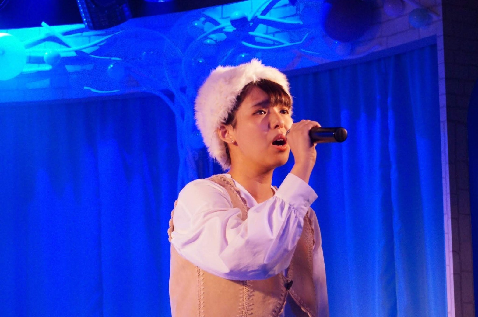 フリー声優のメリットとデメリットとは Mixchannel 声優gp 優勝の小林都が語る よろず ニュース