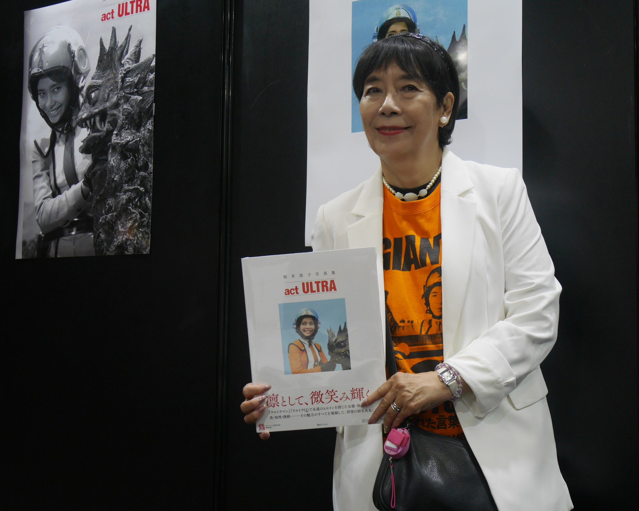 ウルトラマン初代ヒロイン桜井浩子 後世に残すため 秘話満載の写真集 自伝を連続発売 よろず ニュース