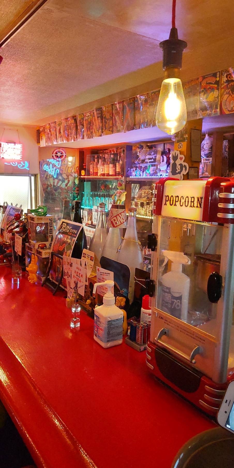 開発で寂しくなった 元サブカルの聖地 下北沢で踏ん張るコレクター待望の店 マニア交流バーも よろず ニュース