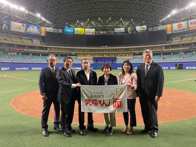 ええっ 矢場とんが 球場看板直撃弾でバッターに１億円の太っ腹企画 その背景にあった親子愛とは まいどなニュース