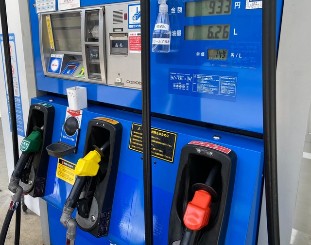 軽自動車に軽油を入れてはいけません 知っておきたいクルマの燃料の種類と違い まいどなニュース