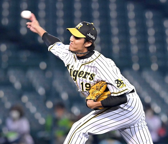 阪神帽子のツバが黄色の勝率は黒より高い 優勝はまだだけど 虎ファンが新作カレンダーで証明 まいどなニュース