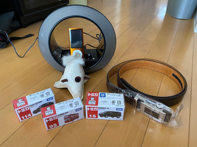 この日、筆者が買ってしまったものたち（iPodは含みません）。全部で4,000円でした。