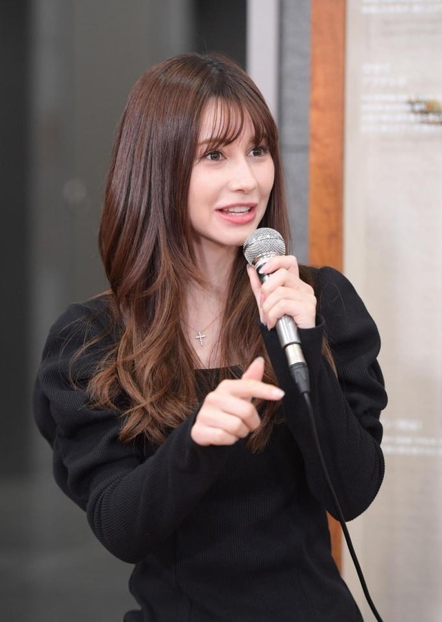 ダレノガレ明美 韓流制服散歩したーい ｂｔｓやｅｘｏ輩出高校の学生服着用が流行中 よろず ニュース