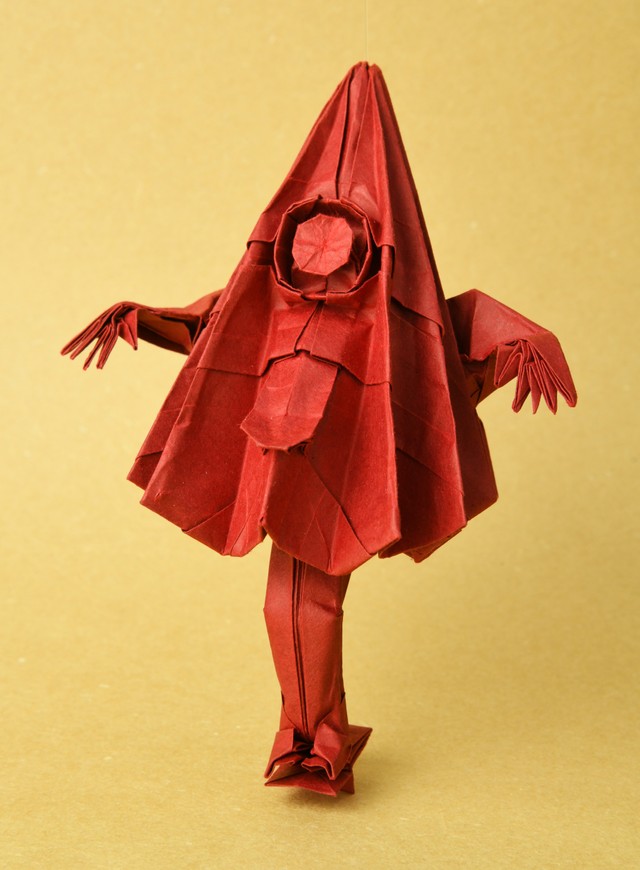 現役東大生が考案 完成まで3時間の超難解折り紙は 指がからまる 脳がヨレる まいどなニュース