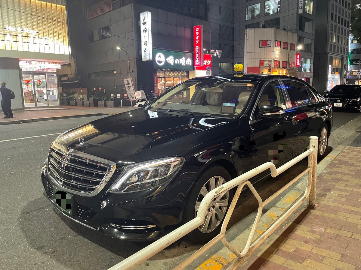 都内で１台 ベンツの最高級車 マイバッハの個人タクシー 偶然乗車した客が至福体験 よろず ニュース