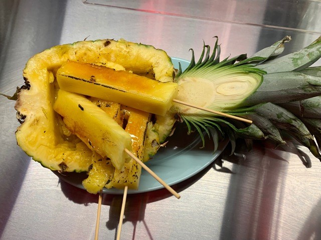 街の真ん中に 台湾夜市 を再現 話題のダージーパイや台湾麺線を食べて アジア旅行気分に まいどなニュース