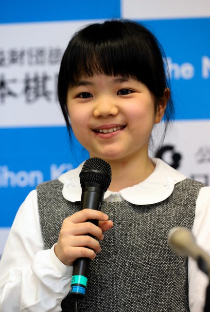 确定成为职业棋士的仲邑堇=摄于1月5日(饭冢晋一)