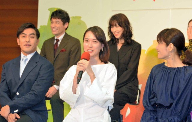 秋季nhk晨间剧《绯红》 北村一辉饰演女主角父亲