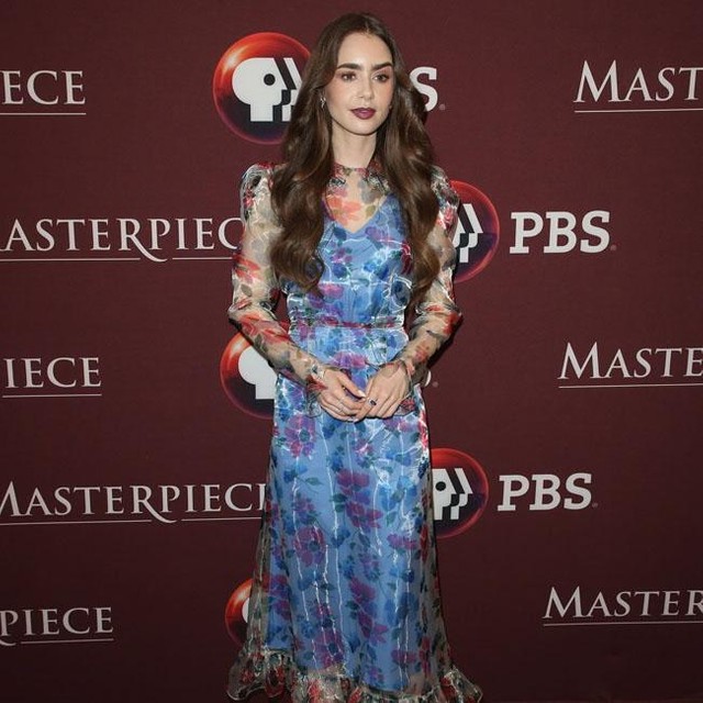 人気女優 ヒールでの撮影の辛さを吐露も エミリー パリへ行く はファッションセンスの塊 よろず ニュース