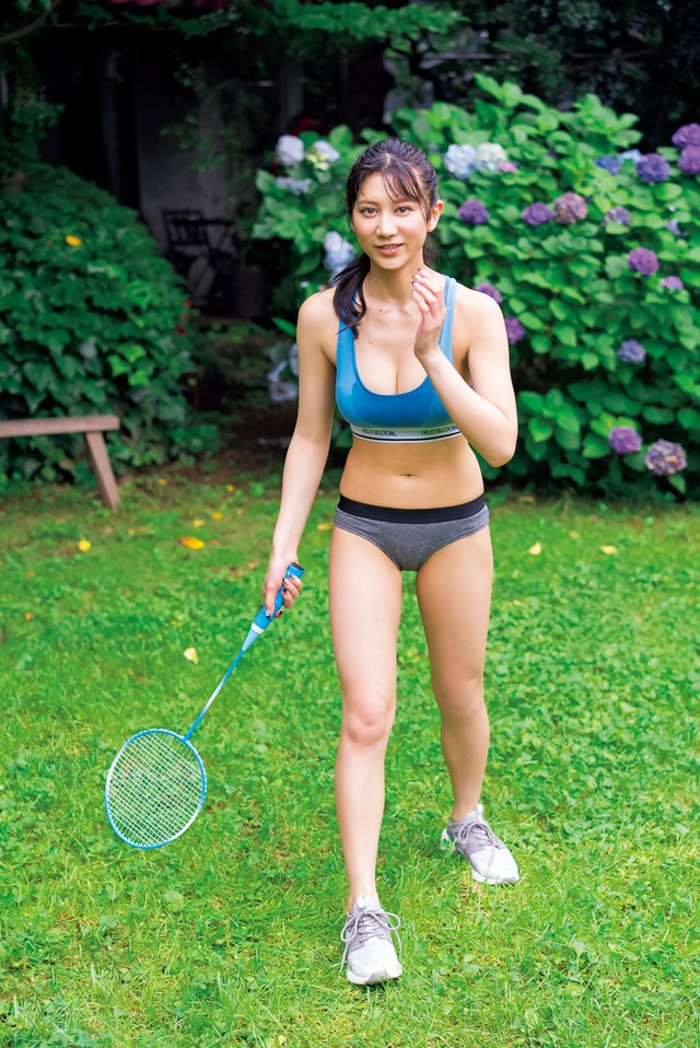 えなこ Flash でセクシーショット披露 夏の表紙ジャック 15誌でフィナーレ 画像10 よろず ニュース えなこ Flash でセクシーショット披露 夏の表紙ジャック 15誌でフィナーレ 画像10 よろず ニュース