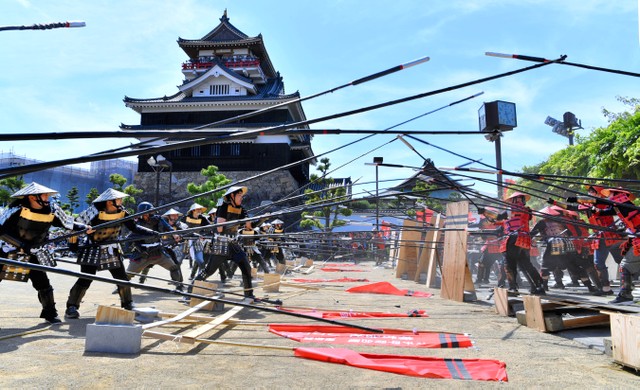 清洲城前重现"桶狭间合战" 信长奇袭今川军