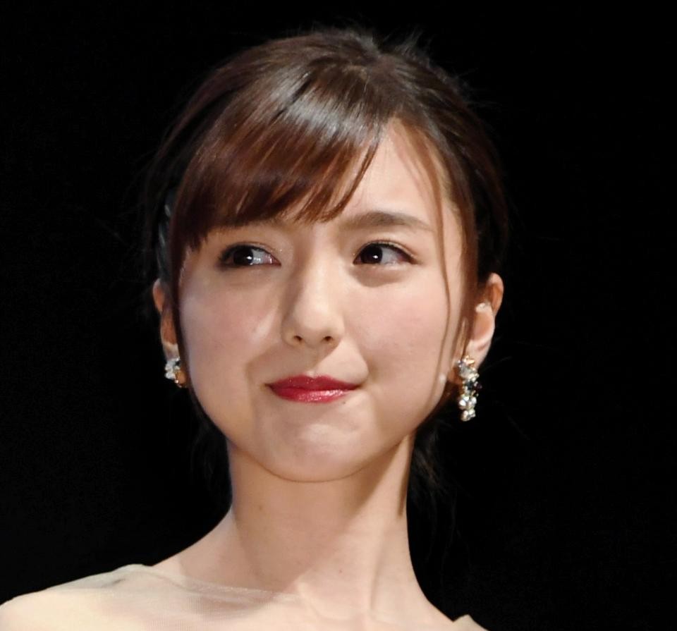 真野恵里菜 柴崎岳とのラブラブデートをチラ見せ 何気ない時間が楽しい にネット垂ぜん よろず ニュース